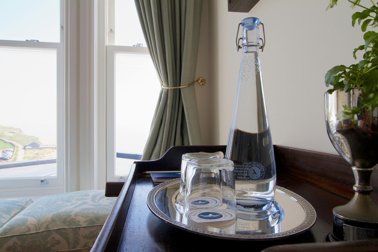 The Seaside Boarding House Hotel เบอร์ตัน แบรดสต็อค ภายนอก รูปภาพ